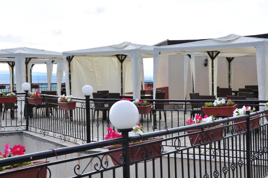 Villa On The Black Sea Pantai Sunny Bagian luar foto
