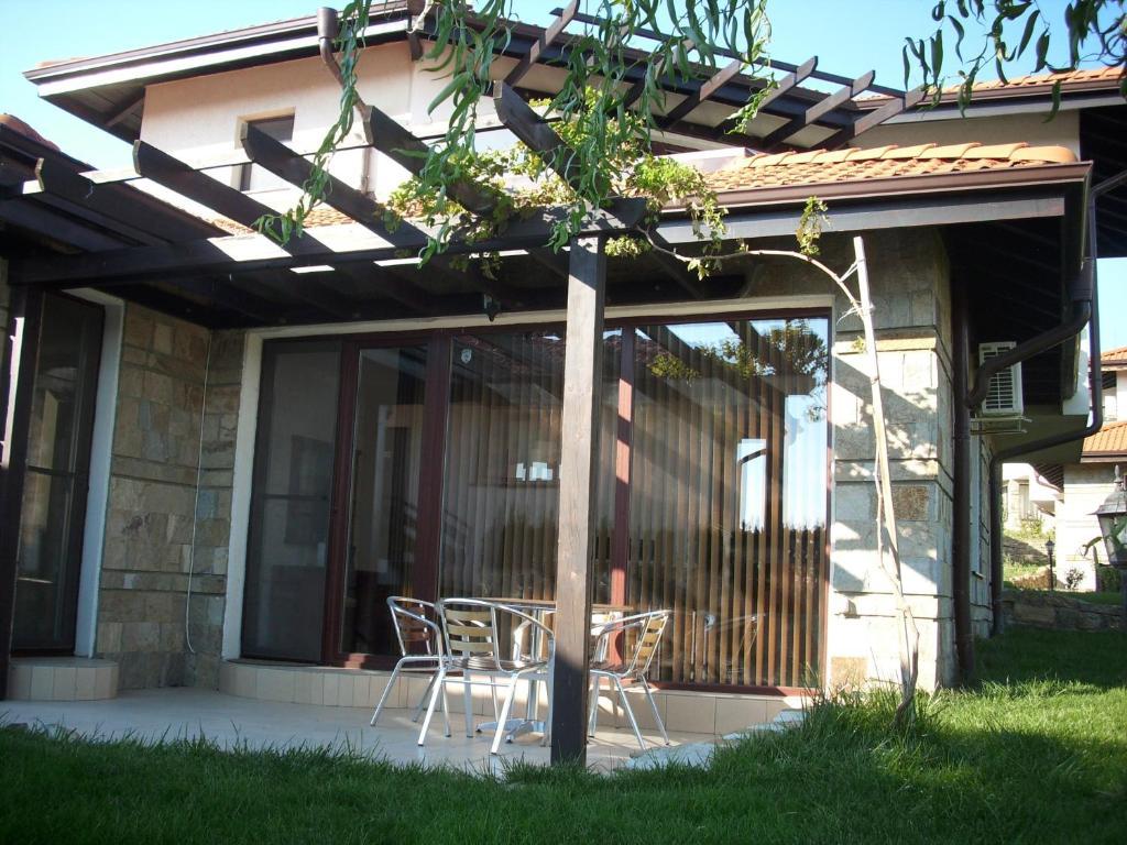 Villa On The Black Sea Pantai Sunny Bagian luar foto